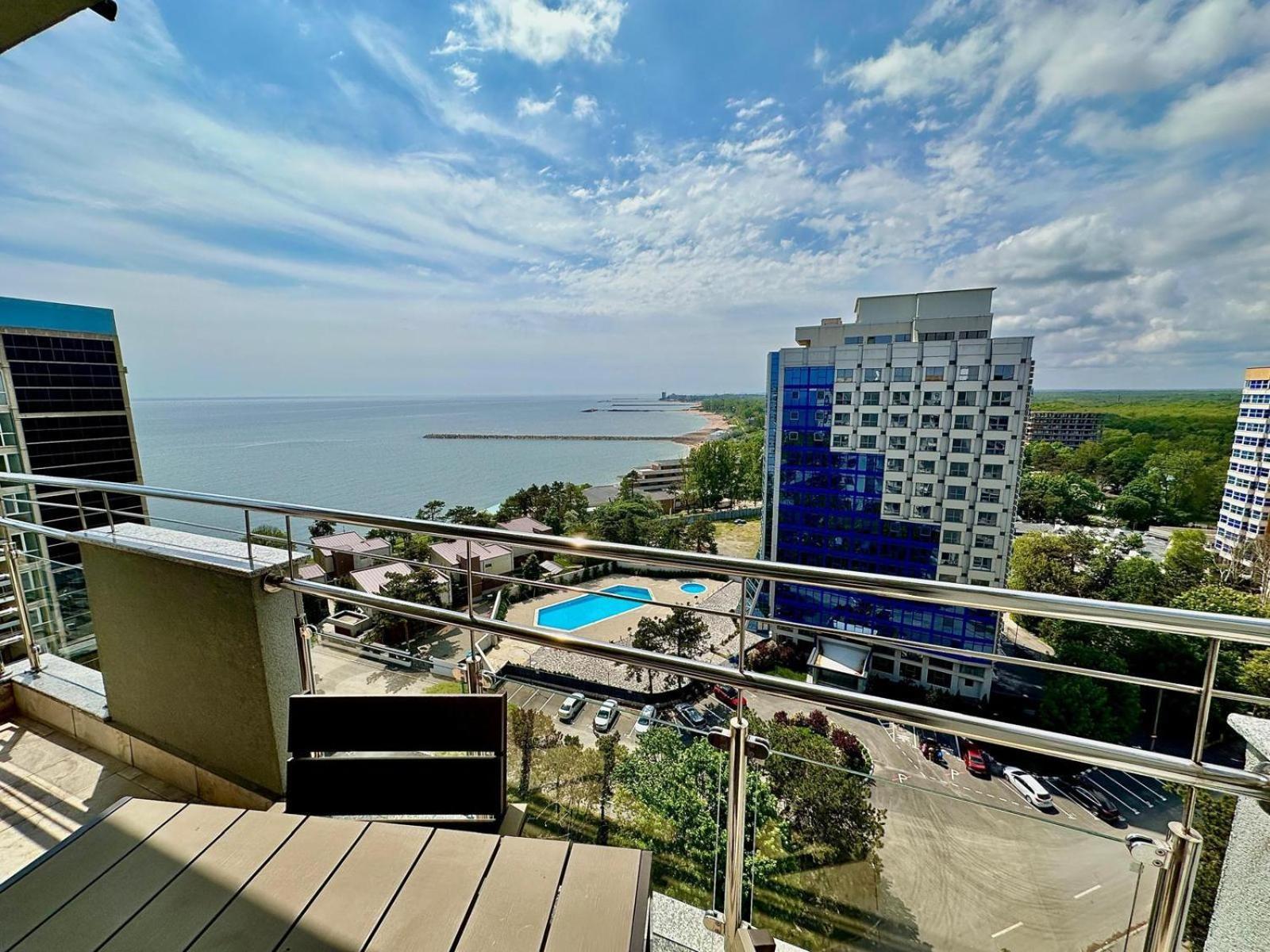 Aky&Suki Sea View Apartments Olimp Kültér fotó